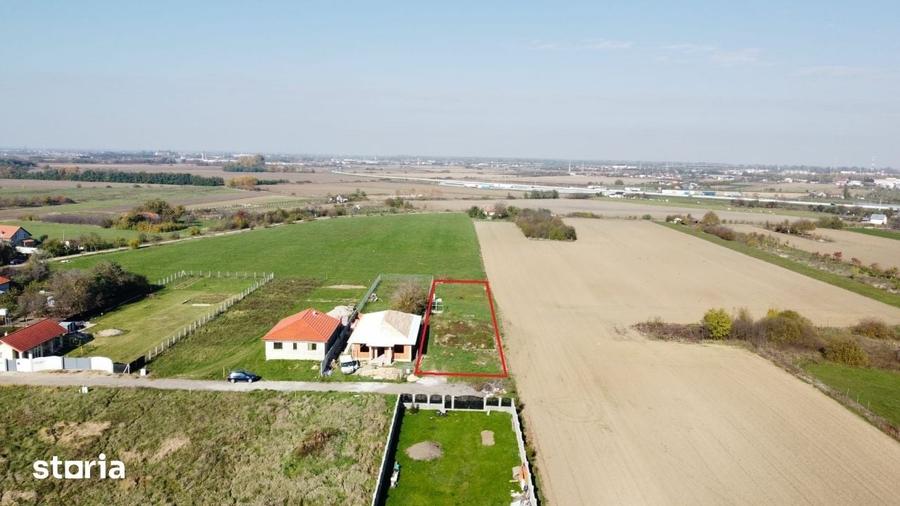 Teren de 1215 mp, în Central