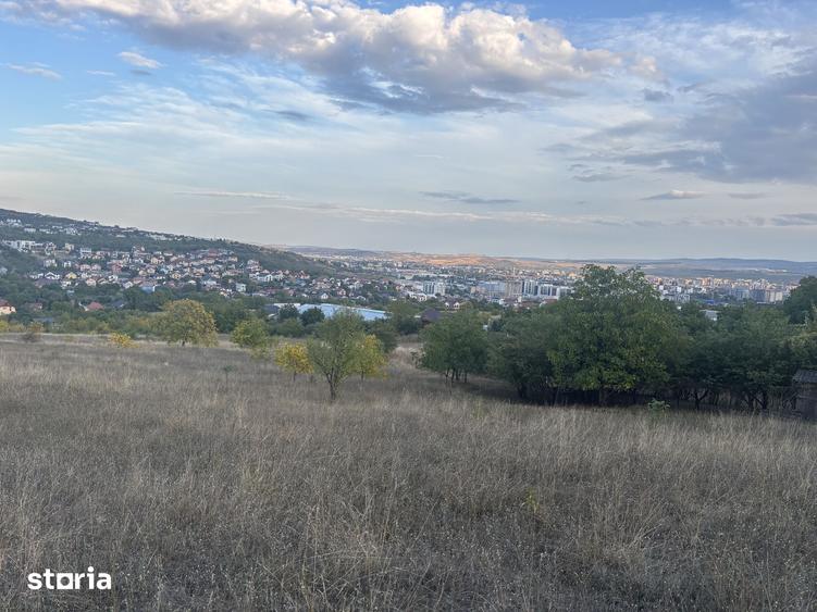 Teren de 460 mp, în Dâmbul Rotund