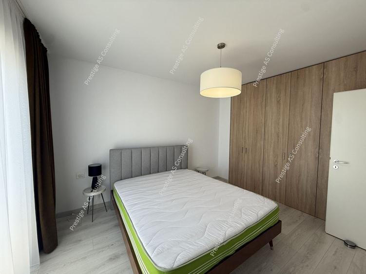 Apartament cu 3 camere circular, mobilat în Aradului