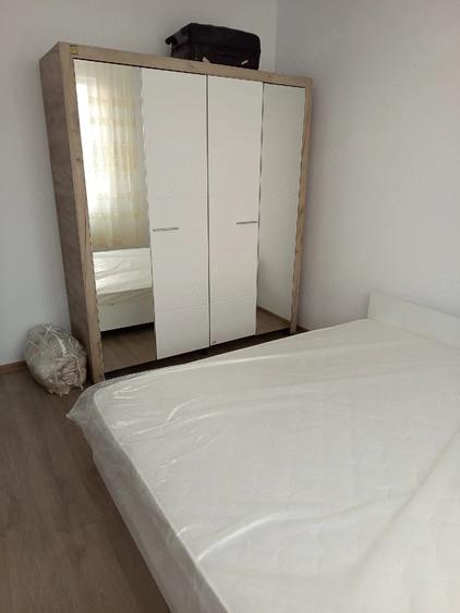 Apartament cu 2 camere decomandat în Dobroești