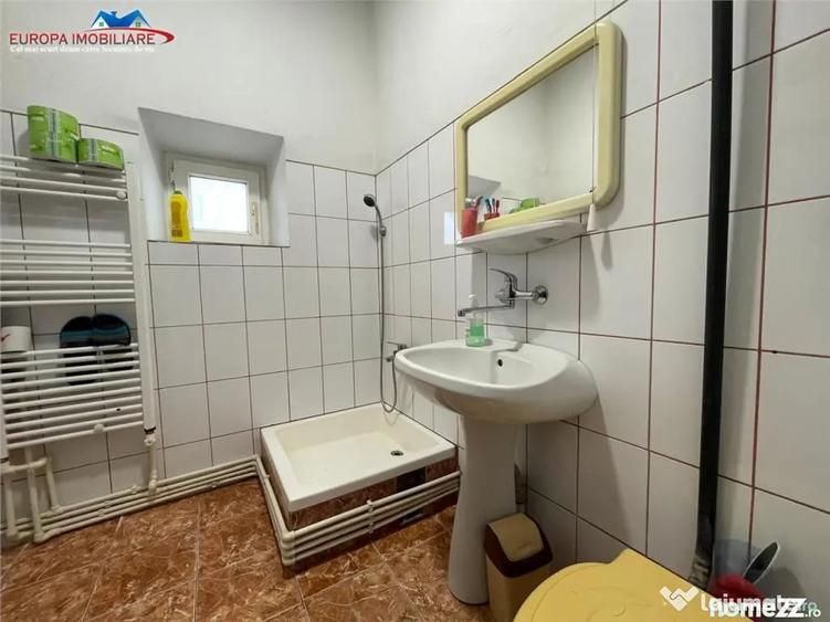 Casă cu 2 camere cu Teren 101 Mp în Central