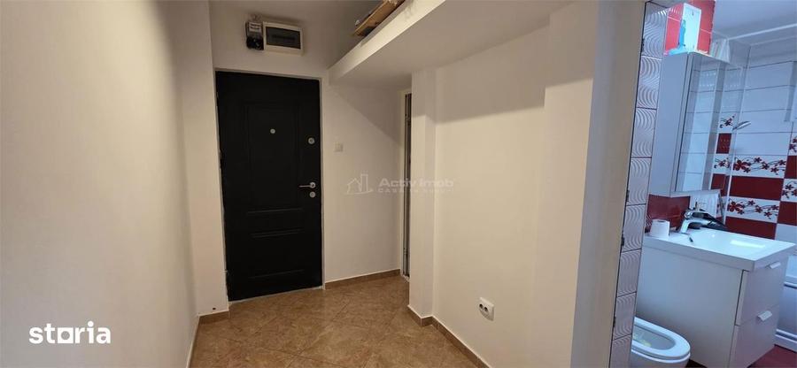 Apartament cu 2 camere decomandat, mobilat în Micro 6