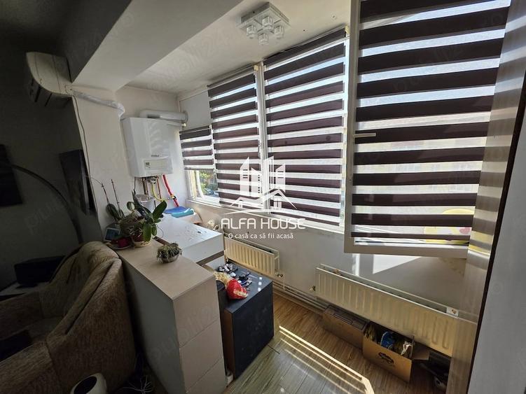 Vand apartament 3 camere cf.1, etaj 3 , zona Micro 3! - 3