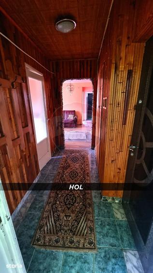 Apartament cu 3 camere, mobilat în Central