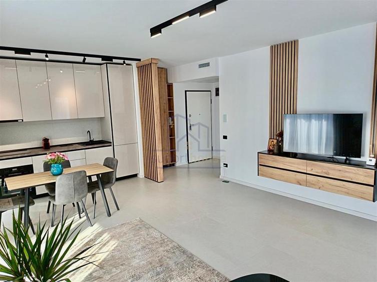 Apartament cu 2 camere semidecomandat în Păulești