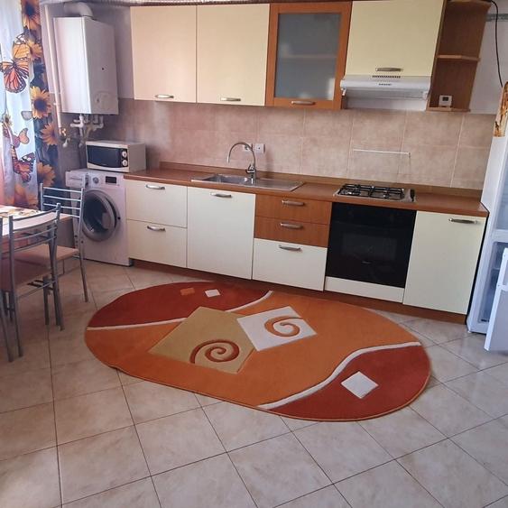 Apartament cu 2 camere decomandat în Ciritei