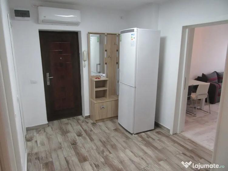 Apartament cu 3 camere decomandat în Nord