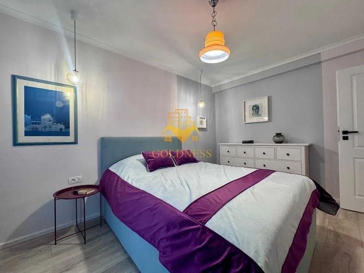 Apartament cu 2 camere decomandat, mobilat în Central