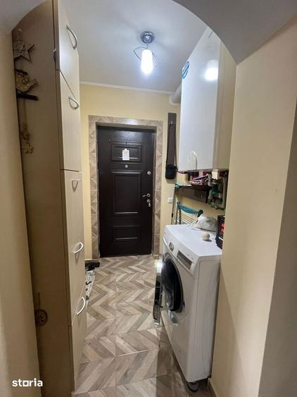 Casă cu 5 camere cu Teren 250 Mp în Berceni