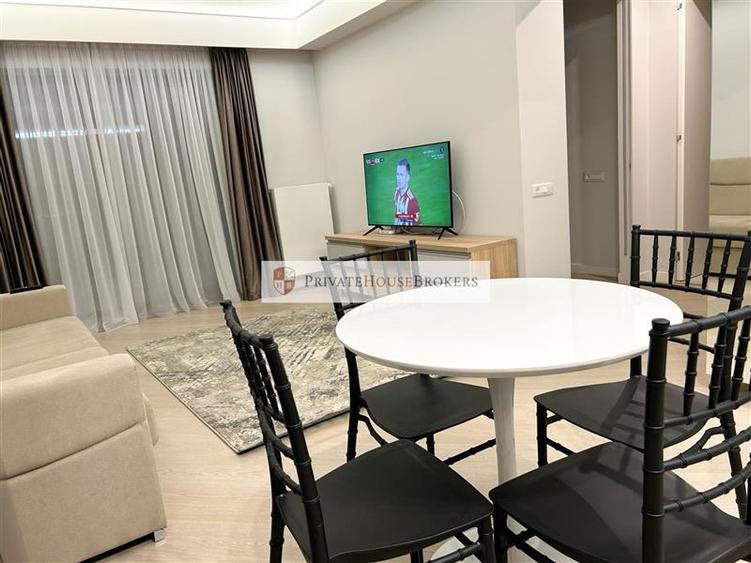 Apartament cu 2 camere semidecomandat, mobilat în Pipera