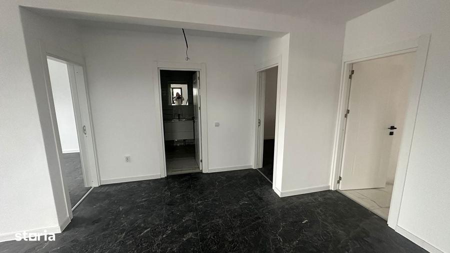 Casă cu 2 camere cu Teren 370 Mp în Ișalnița