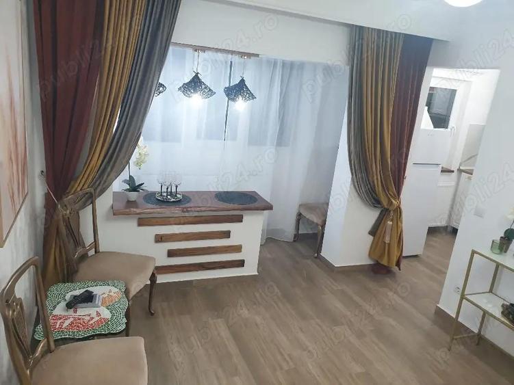Garsonieră decomandată în Central