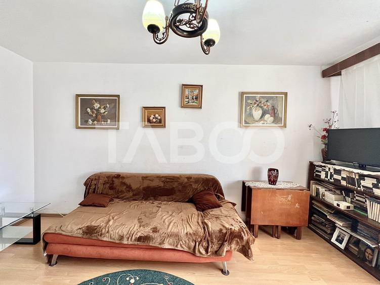 Apartament cu 3 camere decomandat, mobilat în Mănăștur
