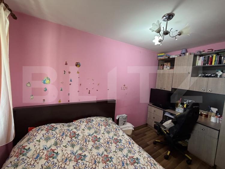 Apartament cu 2 camere semidecomandat, mobilat în 9 Mai