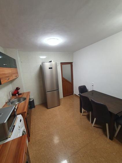 Apartament cu 2 camere decomandat în Mărgeanului