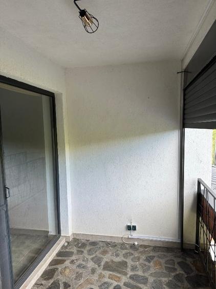 Casă individuală cu 4 camere cu Garaj în Urseiu