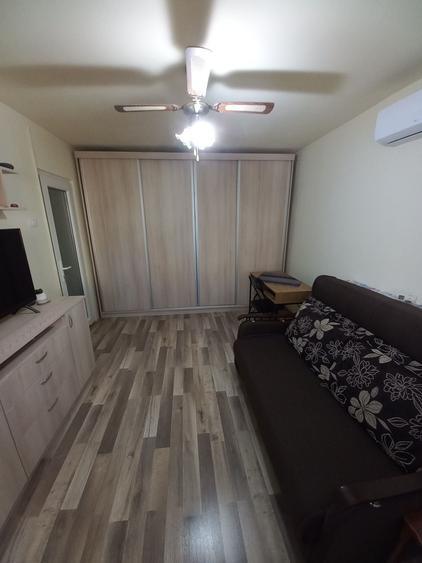 Apartament cu 2 camere decomandat în Bejan