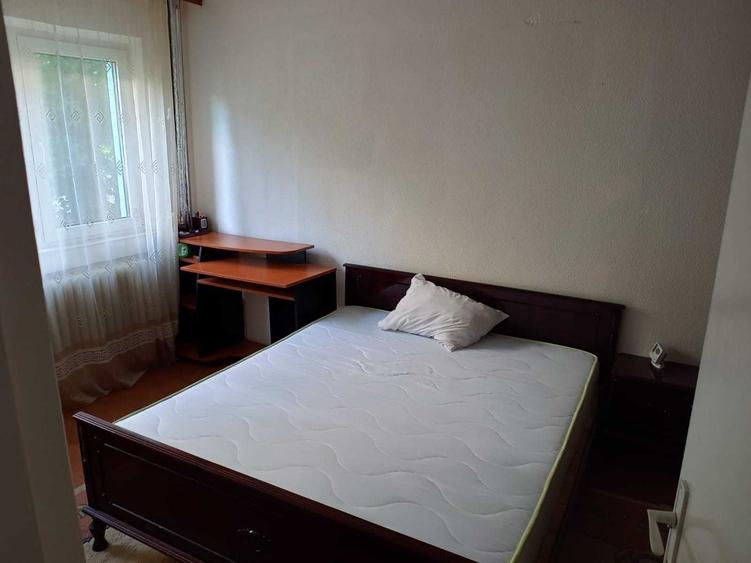 Apartament cu 2 camere semidecomandat în Tătărași