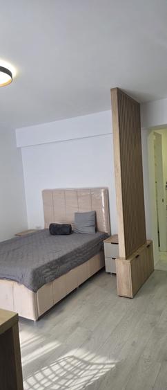 Garsonieră decomandată în Politehnica
