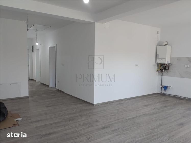Casă cu 3 camere decomandat cu Teren 310 Mp în Moșnița Nouă