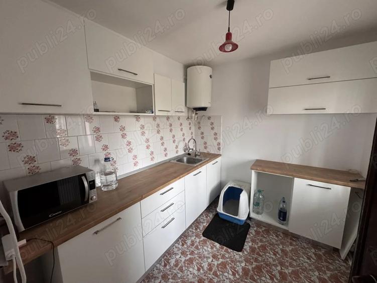 Casă cu 4 camere cu Teren 2041 Mp în Dragșina
