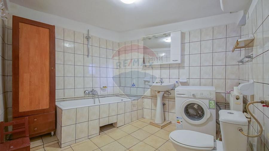 Casă individuală cu 3 camere cu Teren 112 Mp în Schei