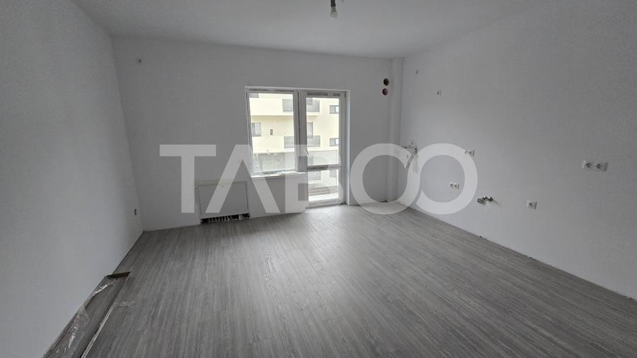 Apartament cu 3 camere decomandat în Mihai Viteazul