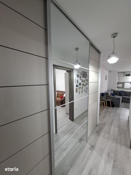 Apartament cu 3 camere în Km 4