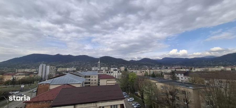 Garsonieră în Valea Roșie