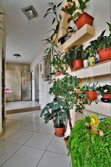 Casă individuală cu 4 camere cu Canalizare în Grigorescu