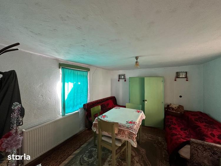 Casă cu 4 camere cu Teren 376 Mp în Ghiroda