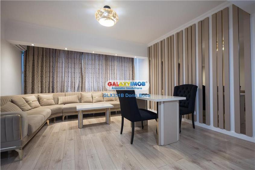 Apartament cu 3 camere semidecomandat, mobilat în Titan