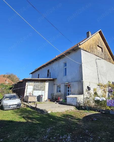Casă în Ribița