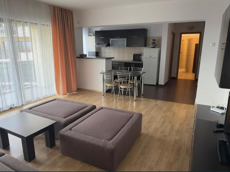 Apartament cu 2 camere decomandat în Trivale