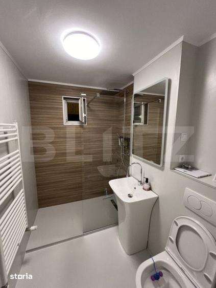 Apartament 3 camere, decomandat, parcare, zona UMF - 16