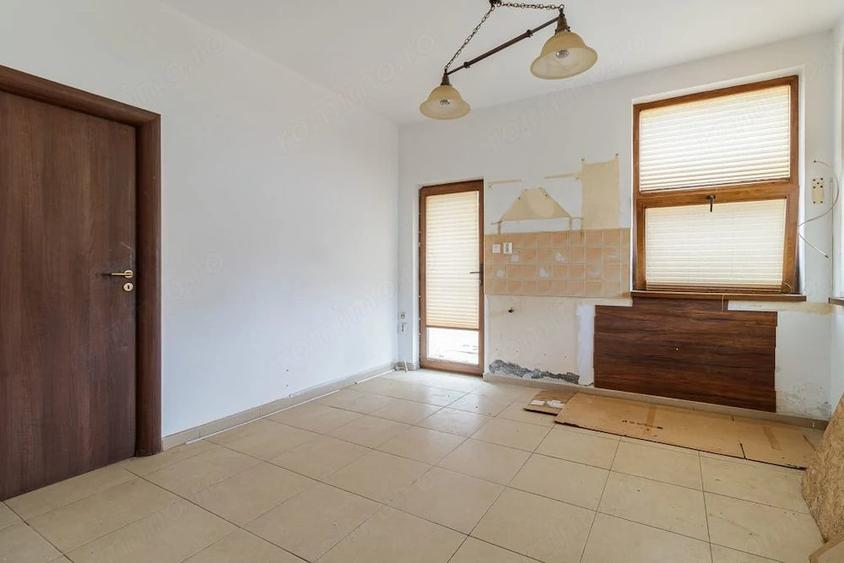Casă cu 4 camere cu Teren 476 Mp în Chiajna