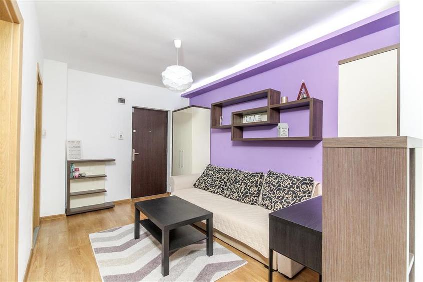 Apartament cu 2 camere semidecomandat, mobilat în Zorilor