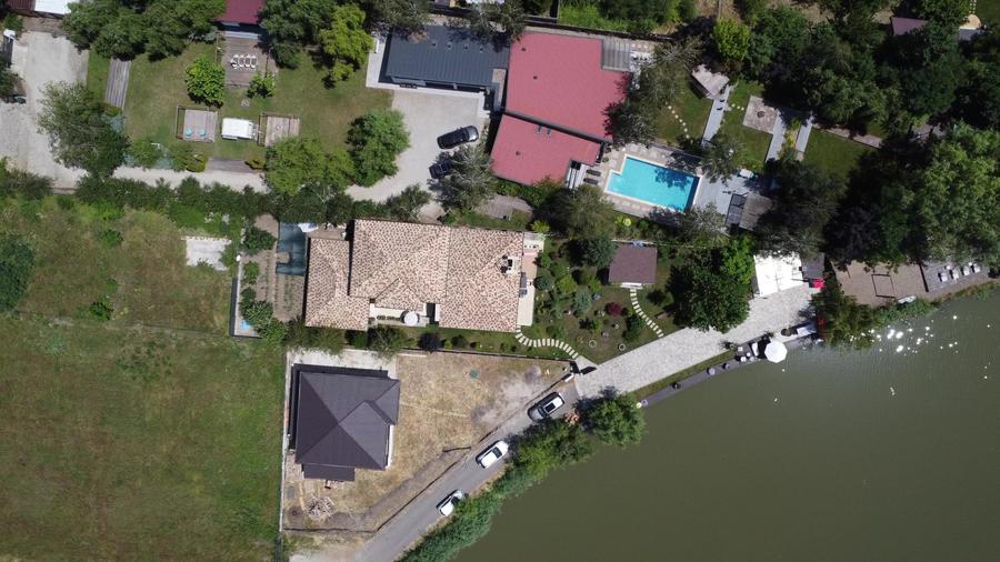 Casă individuală cu 4 camere cu Teren 1500 Mp în Corbeanca