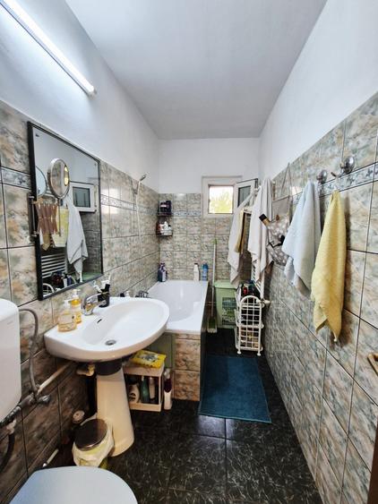 Apartament cu 4 camere decomandat, mobilat în Brătianu