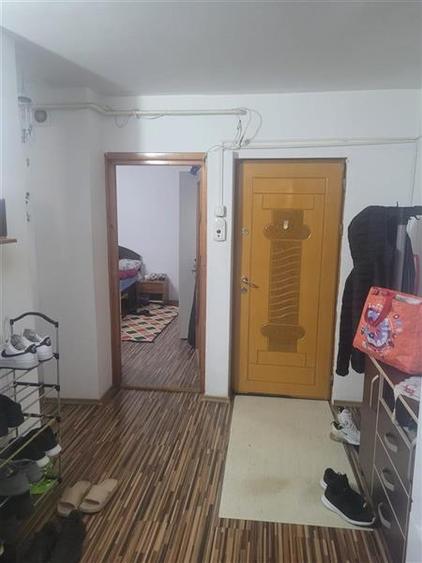 Apartament cu 2 camere decomandat în 9 Mai