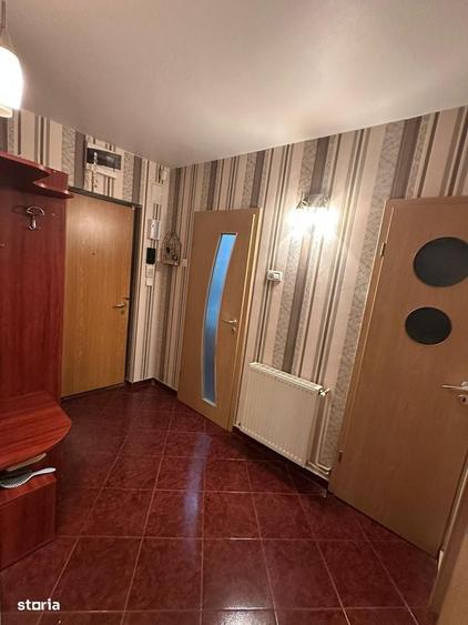 Apartament cu 4 camere în Titan