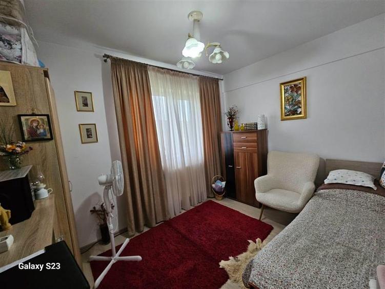 Apartament cu 2 camere decomandat, mobilat în Bucium — fotografia 1