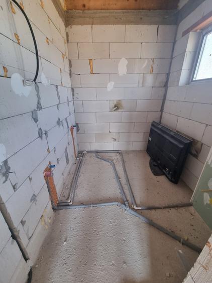 Casă individuală cu 8 camere cu Teren 500 Mp în Ampoi 3