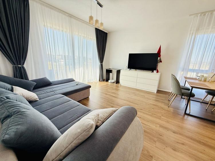 Apartament cu 2 camere semidecomandat în Giroc