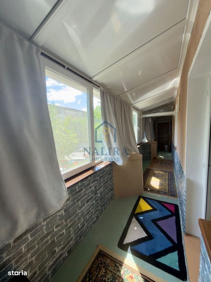 Apartament cu 2 camere decomandat în Traian