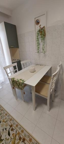Apartament cu 2 camere decomandat, mobilat în Nerva Traian