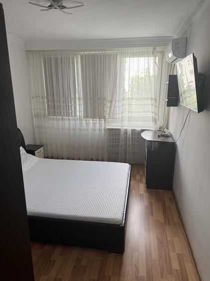 Apartament cu 2 camere nedecomandat în Fizicienilor