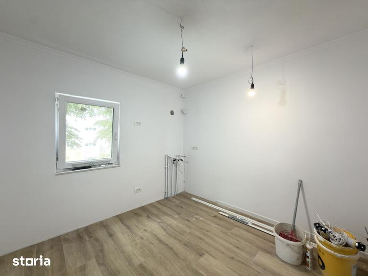 Apartament cu 4 camere decomandat în Dâmbovița