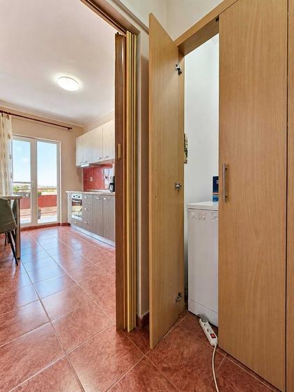 Apartament cu 2 camere nedecomandat în Sânmartin