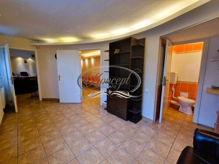 Apartament cu 3 camere semidecomandat, mobilat în Central